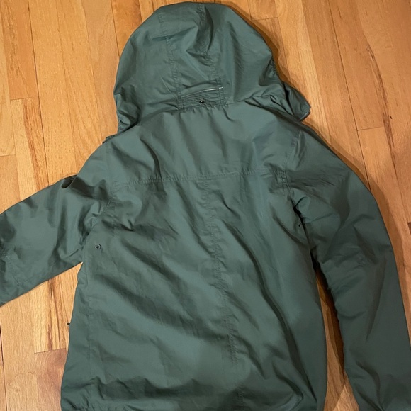 Patagonia Women small Windbreaker - Picture 7 of 8